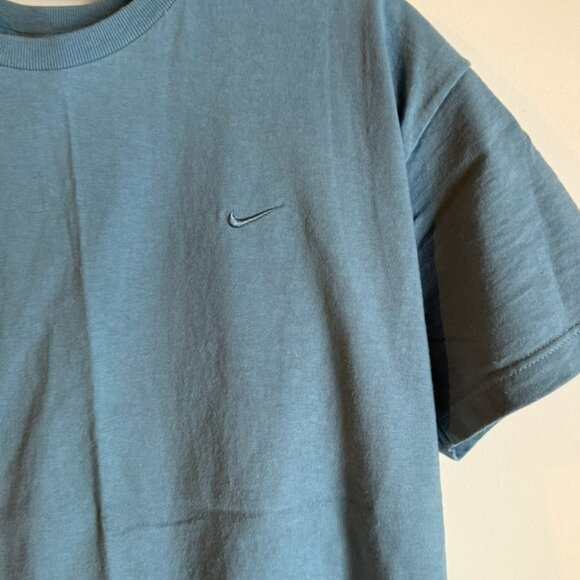 Womens Nike T Shirt - Picture 4 of 5